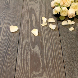 Smoky Mountain close up, The American Oak Collection - Hardwood Flooring