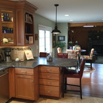 Natural Cherry with "Silver Waves" Leather Granite