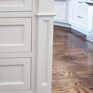Decorator White Inset Cabinets (Neyer)