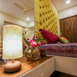 The "Kanso Home" - Artificial Flower Arrangements
