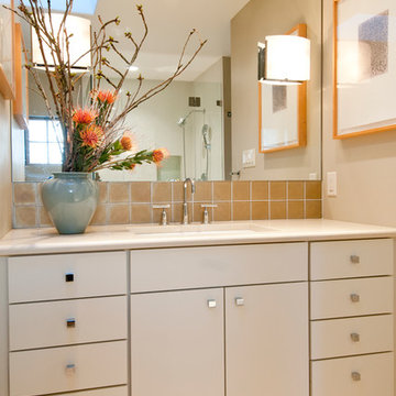 Southwestern Contemporary Cottage in Historic Santa Fe
