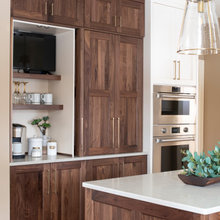 Kitchen appliance garage