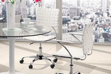 Example of a trendy dining room design in Toronto