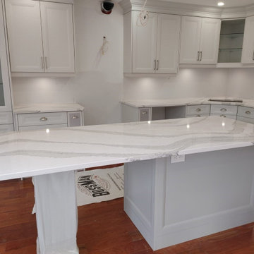 KITCHEN CABINETS RICHMOND HILL