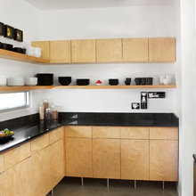 2200 W Huron Kitchen