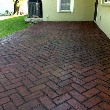 Stamped concrete, and stamped concrete overlays