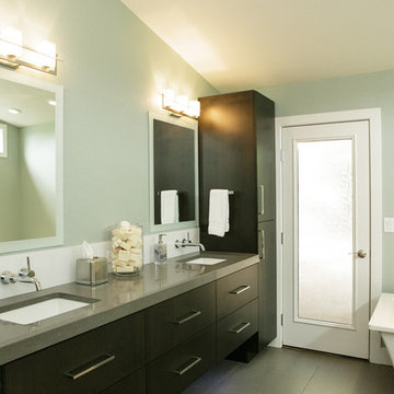 Clean & Modern Master Bathroom