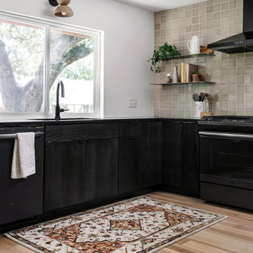Modern warm neutral kitchen backsplash