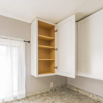 UT White Shaker Kitchen Cabinets