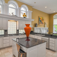 Leawood Villa ~ Contemporary
