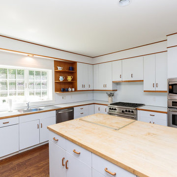 27 Saddle Hill Road, Weston, MA