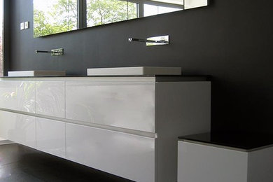 Modernes Badezimmer in München