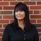 April Lee's photo
