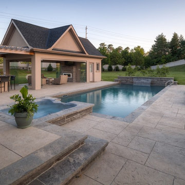 A Multi-season Entertaining Backyard