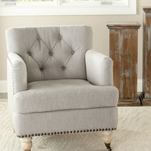 Living room accent chair