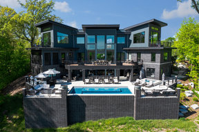 Blackstone - Modern Contemporary