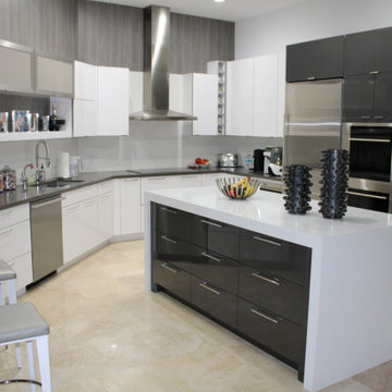 Delray Beach, FL (Addison Reserve) Ultracraft Kitchen, Master, Bar, Remodel