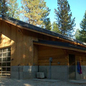 Rustic Barn - Plain, WA