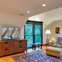 Salt Marsh Way - Home Electronics