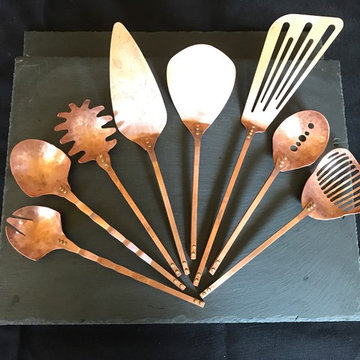 hanging set of serving pieces