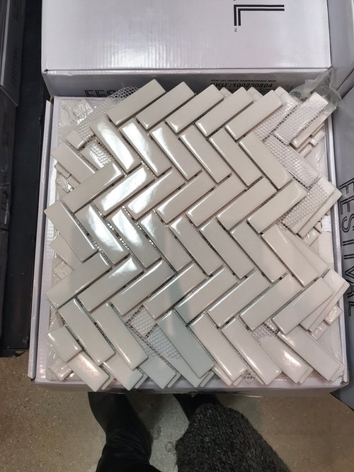 what color grout for white bathroom floor tile?