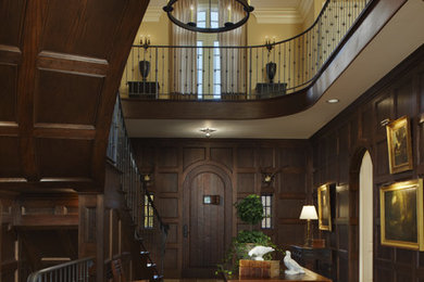 Transitional entryway photo in Detroit