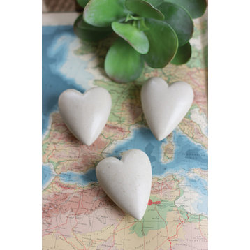 Kalalou A5742 Set Of Six Hand Carved Stone Hearts- White