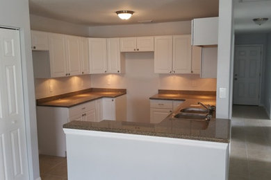 Kitchen photo in Orlando