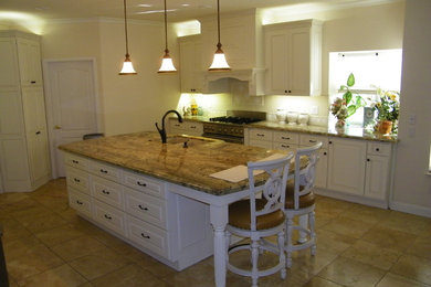 Inspiration for a country kitchen remodel in San Diego