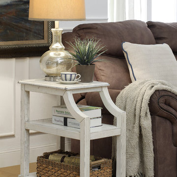 Chairside Accent Table, Lilith White Rub