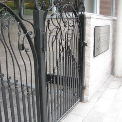 Gate ' Sculptural' - Products