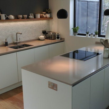 Cox & Roe, Milton Keynes