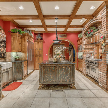 2700 W Grand Avenue Chickasha, Oklahoma - Wyatt Poindexter Group Keller Williams