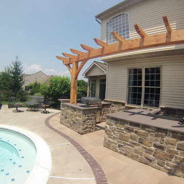 Poolside Kitchen & Entertaining Area