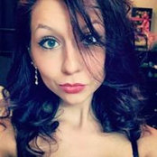 Kylie Renaud's photo