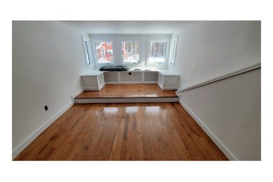 Home design - transitional home design idea in Boston