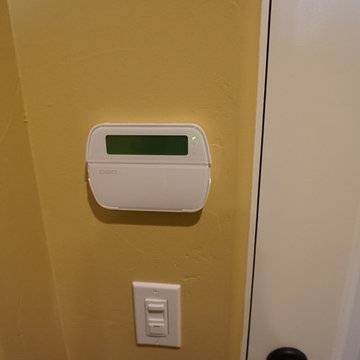 Loomis Home with surveillance & security system