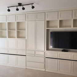 Shapiro EMI - Accent Chests And Cabinets