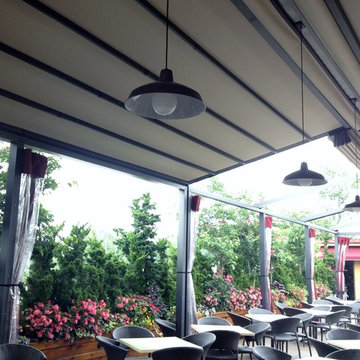 Gennius Retractable Pergola Awning for Restaurant Penthouse Dining Area