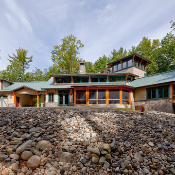 Lakeside Getaway