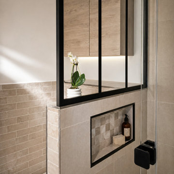 Belle salle de bain entièrement rénovée