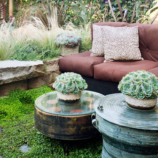 Schattiger, Geometrischer, Mittelgroßer Eklektischer Garten hinter dem Haus mit Natursteinplatten in San Francisco