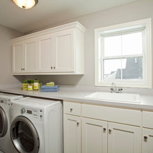 Alvarado Laundry Room