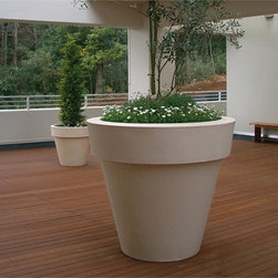 Bordato Liscio Outdoor Planters by Serralunga - Outdoor Pots And Planters