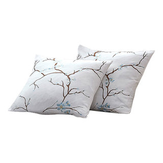 https://st.hzcdn.com/fimgs/aa514ecc0dd40e9b_5902-w320-h320-b1-p10--asian-decorative-pillows.jpg