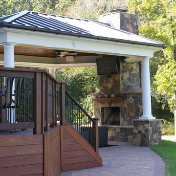 Before & After: Custom Outdoor Living Area