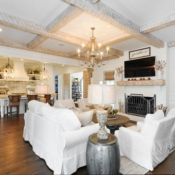 Modern Farmhouse Family Room-Milton, Georgia