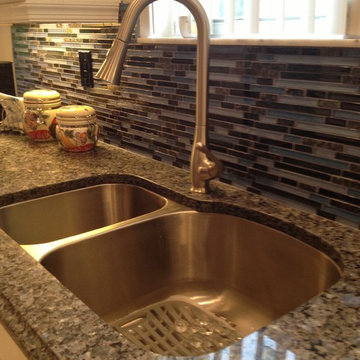 New Undermount Stainless Sink & Brushed pull down faucet