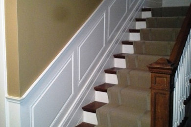 Elegant staircase photo in Chicago