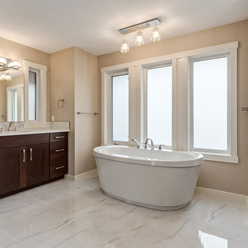 Custom Capilano 3223 sq/ft